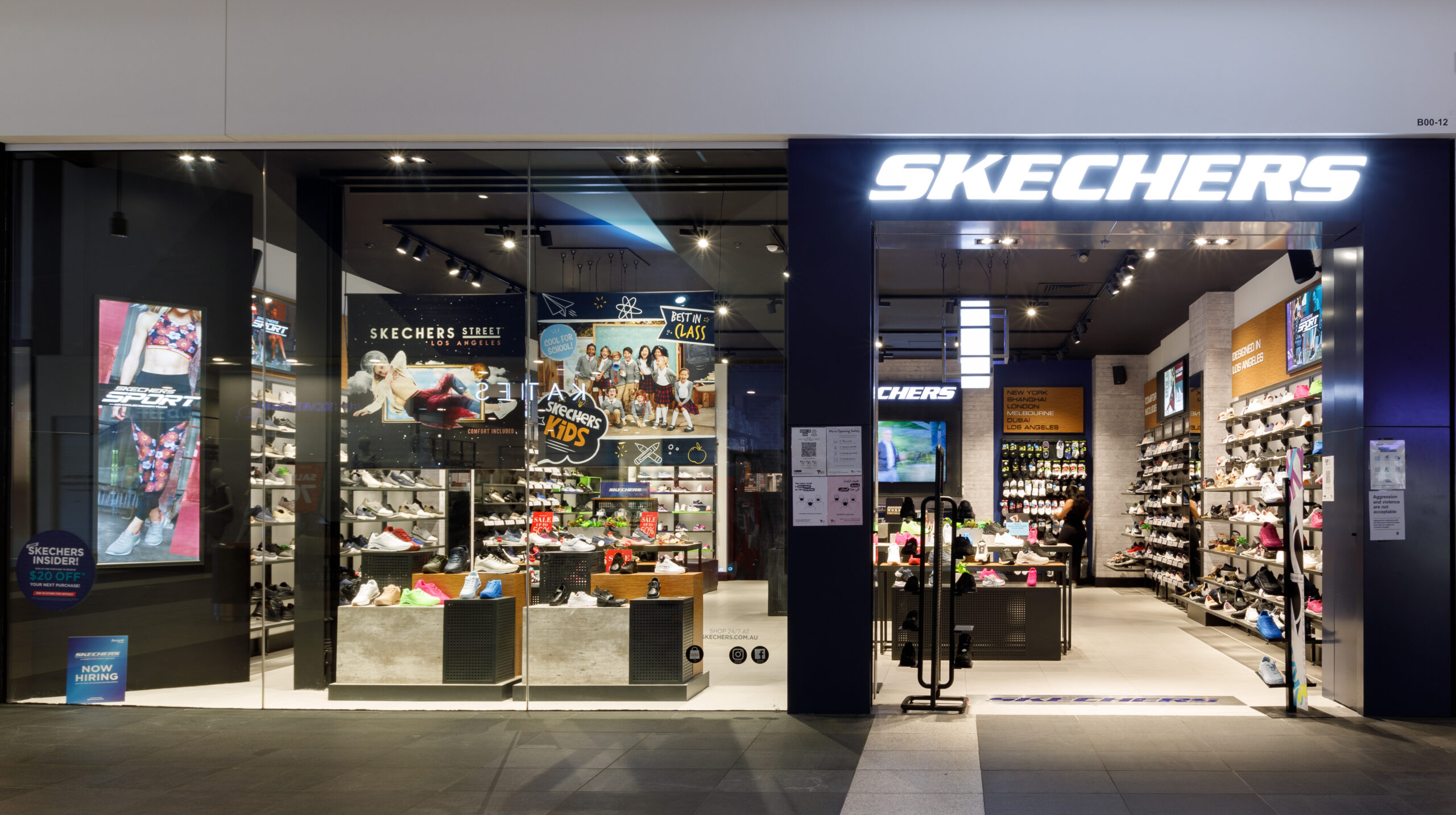 Skechers