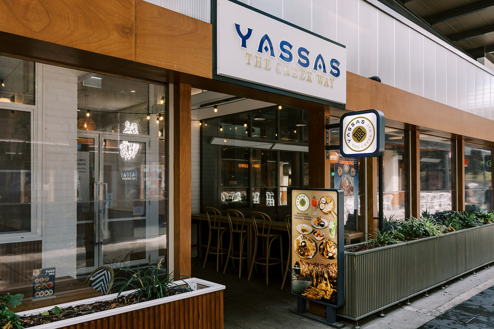 Yassas